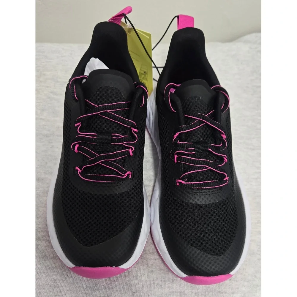 All in Motion Kids Cushion IQ Athletic Sneakers Black Pink Size 13 NWT